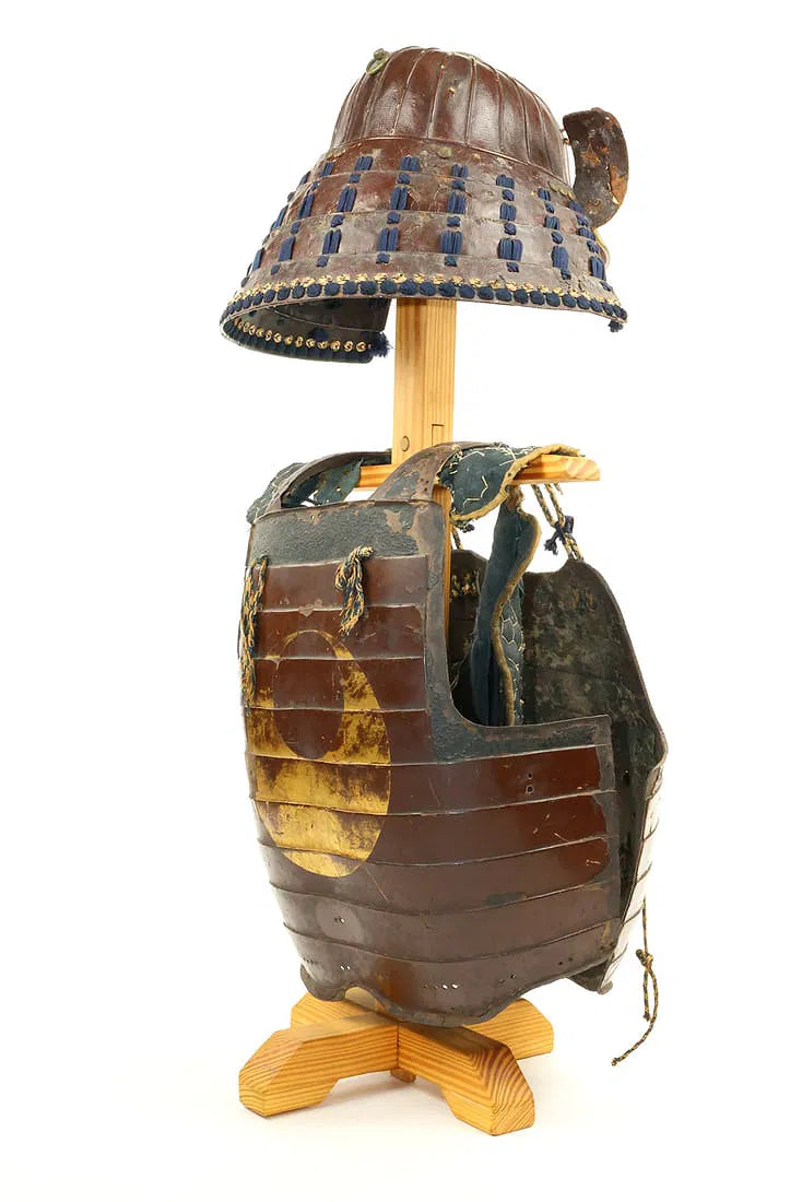 Japanese Samurai Edo Period Helmet - Armor + Breastplate - Helmet w/ Crest