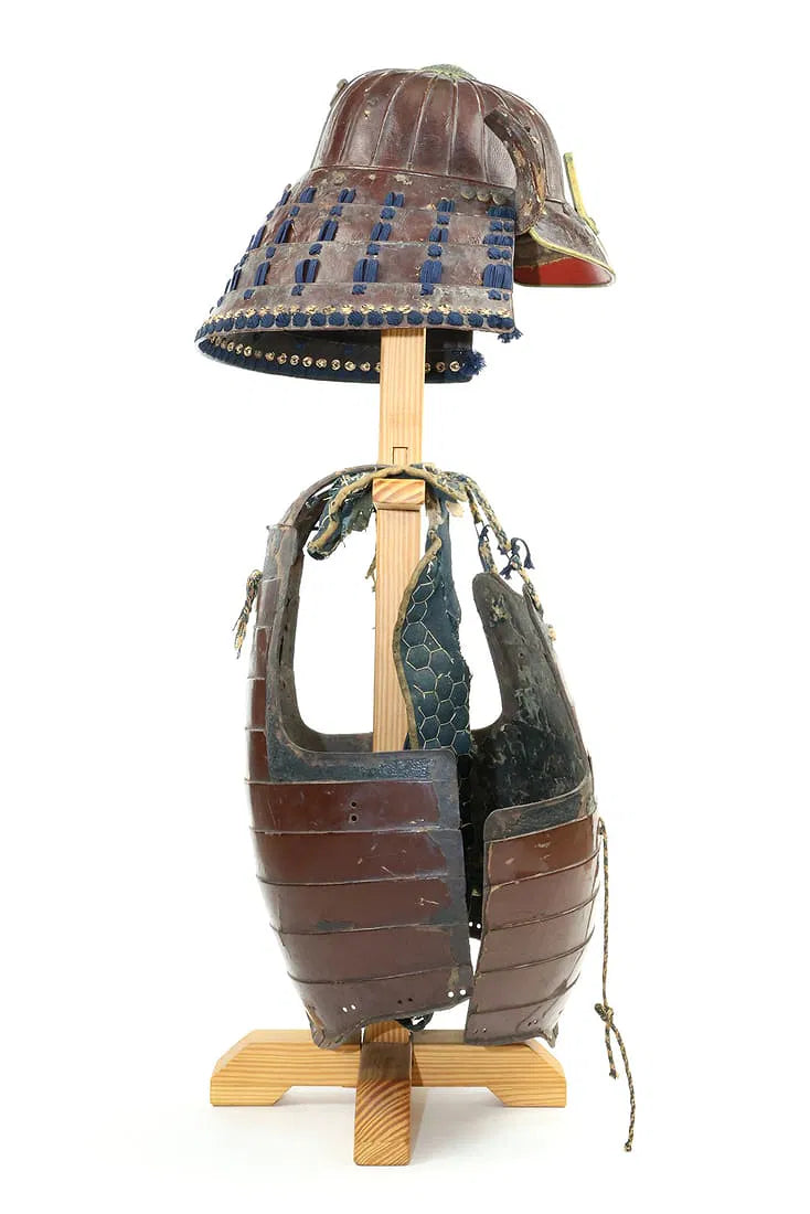 Japanese Samurai Edo Period Helmet - Armor + Breastplate - Helmet w/ Crest