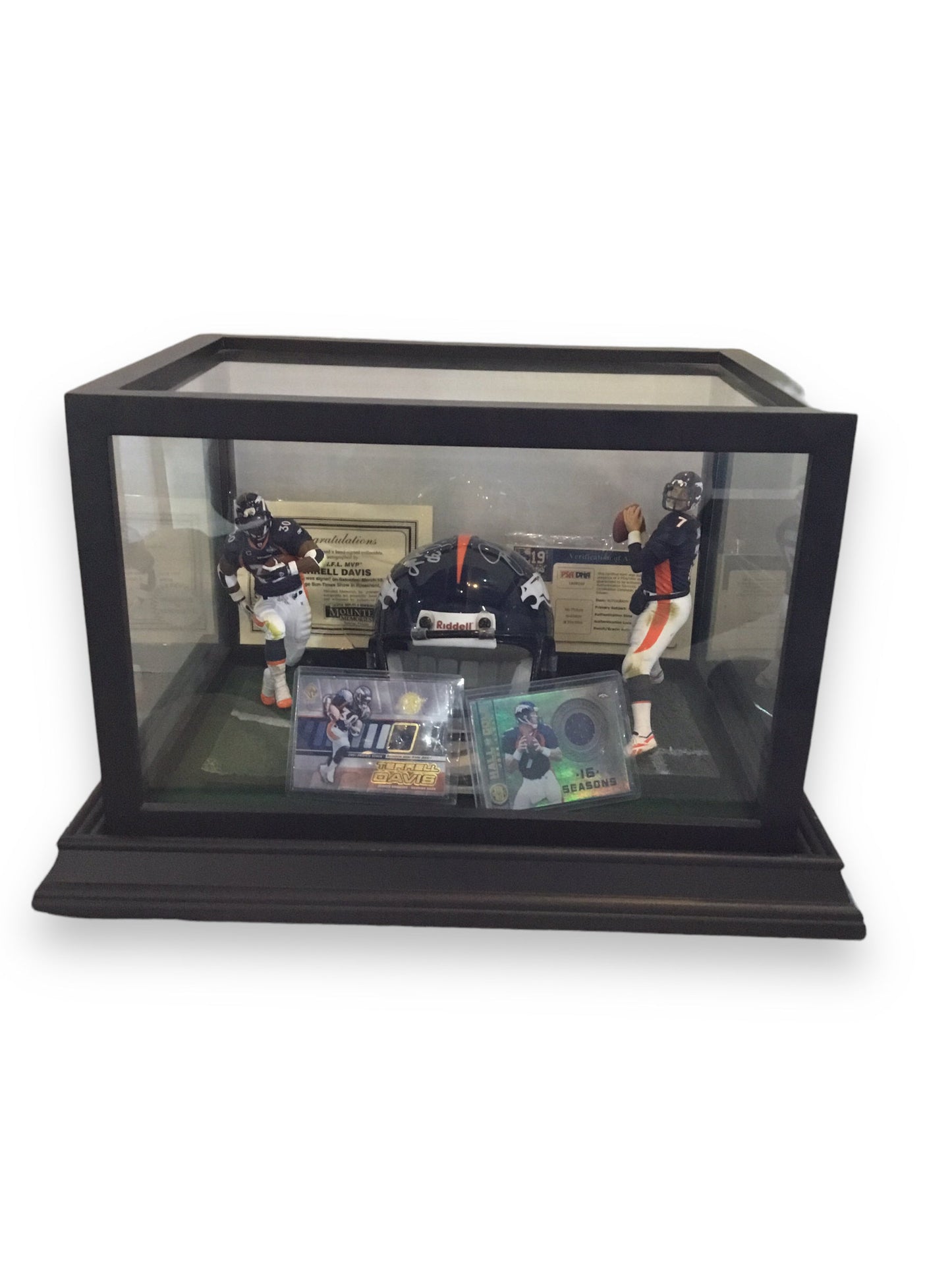 John Elway / Terrel Davis Autographed Mini-helmet Shadowbox W/ Jersey Card and action figure (Certified)