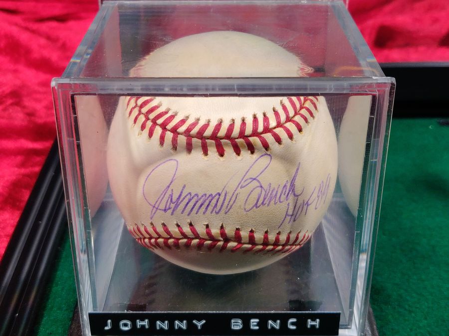 Johnny Bench Signed Baseball Shadowbox 9x10x12 Reds HOF 89 JSA w/ Card + Figure