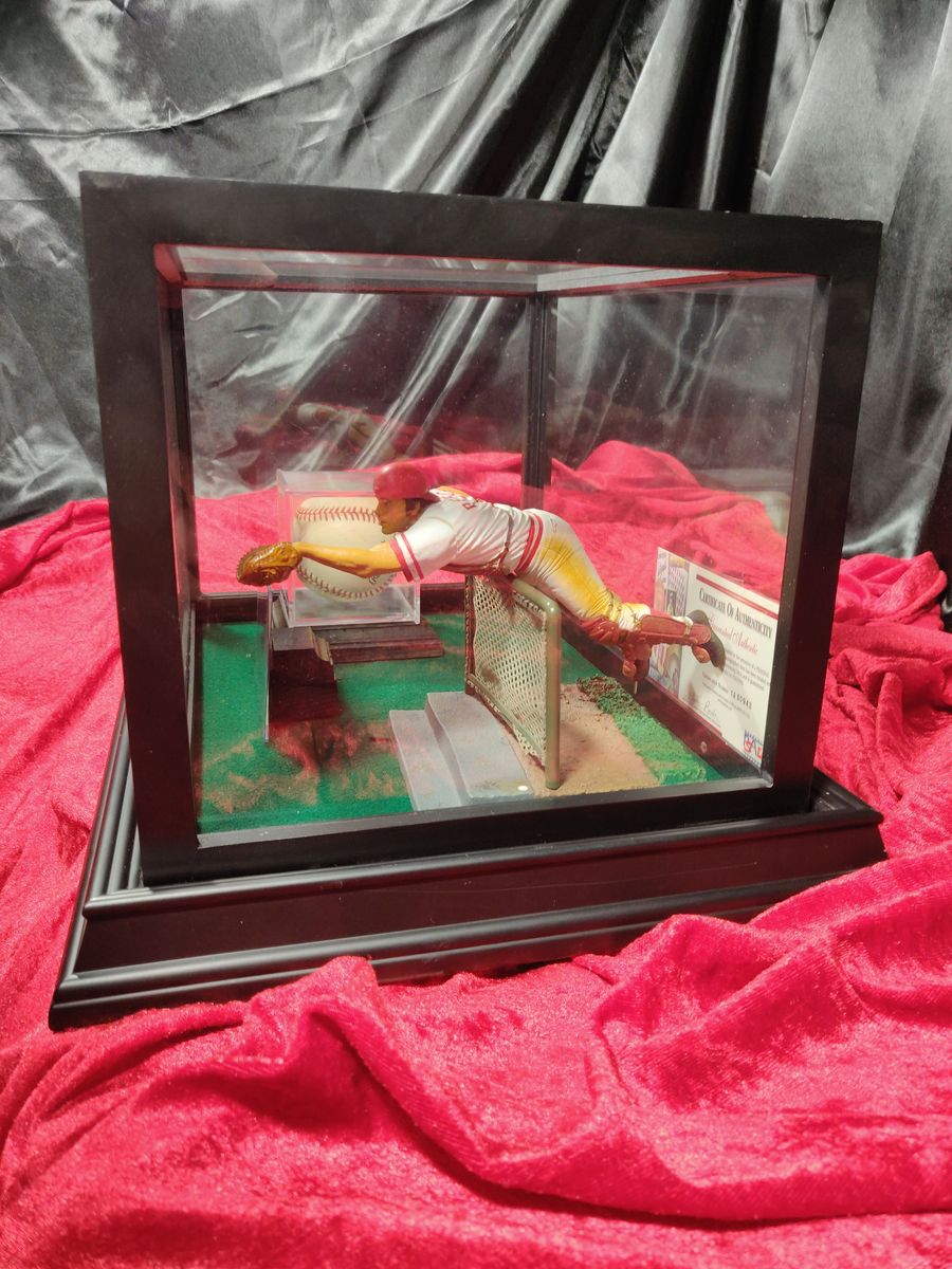 Johnny Bench Signed Baseball Shadowbox 9x10x12 Reds HOF 89 JSA w/ Card + Figure