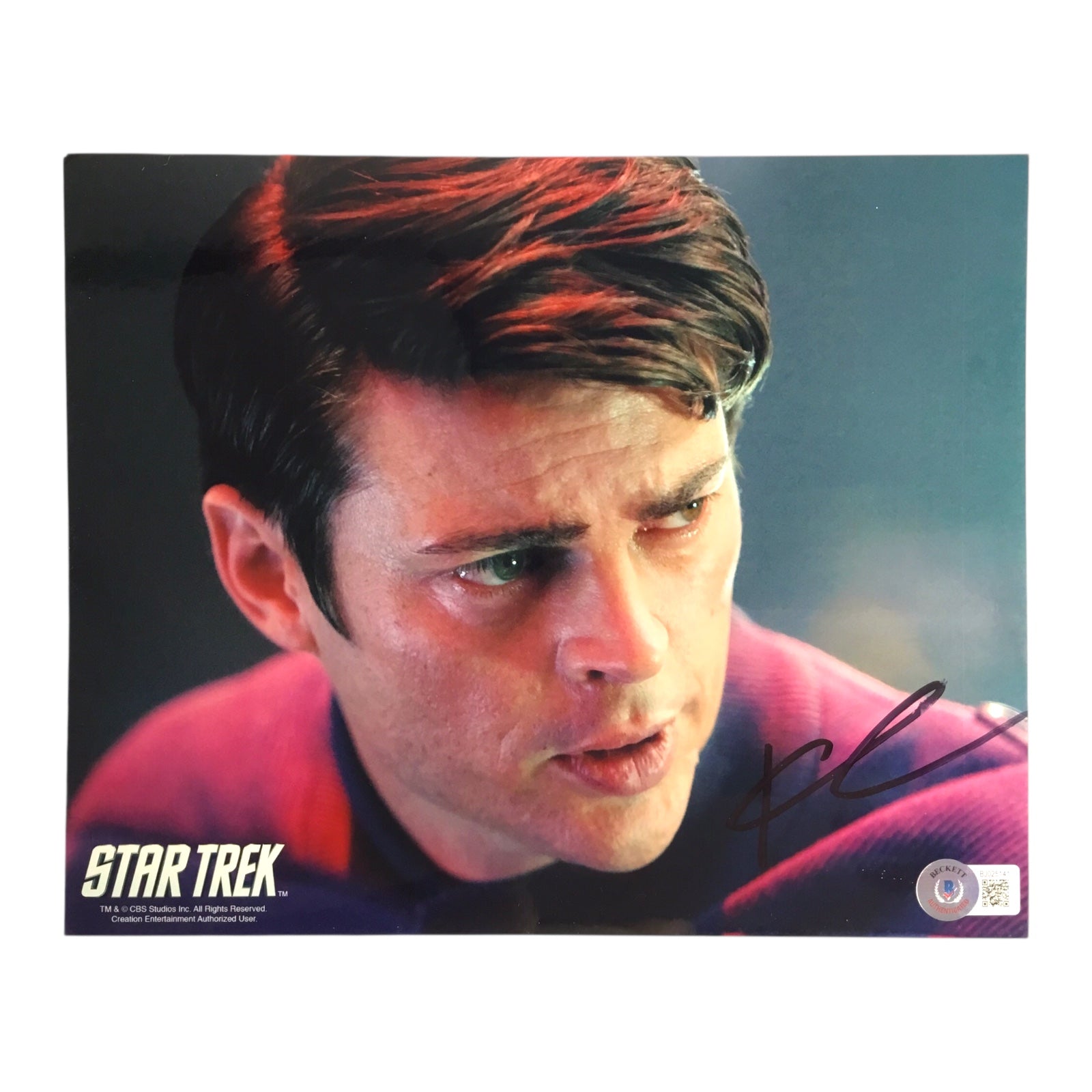 Karl Urban Signed 8x10 Star Trek McCoy Photo (Beckett Certified)