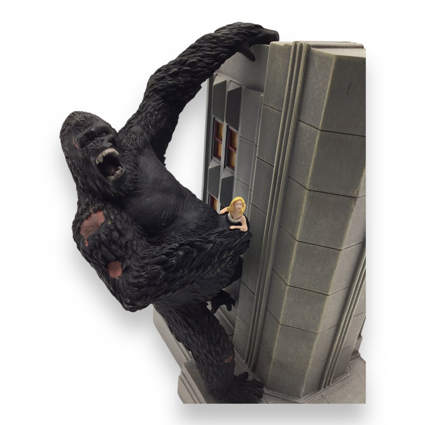 King Kong The Final Ascent Sculpture - DVD Exclusive 2006