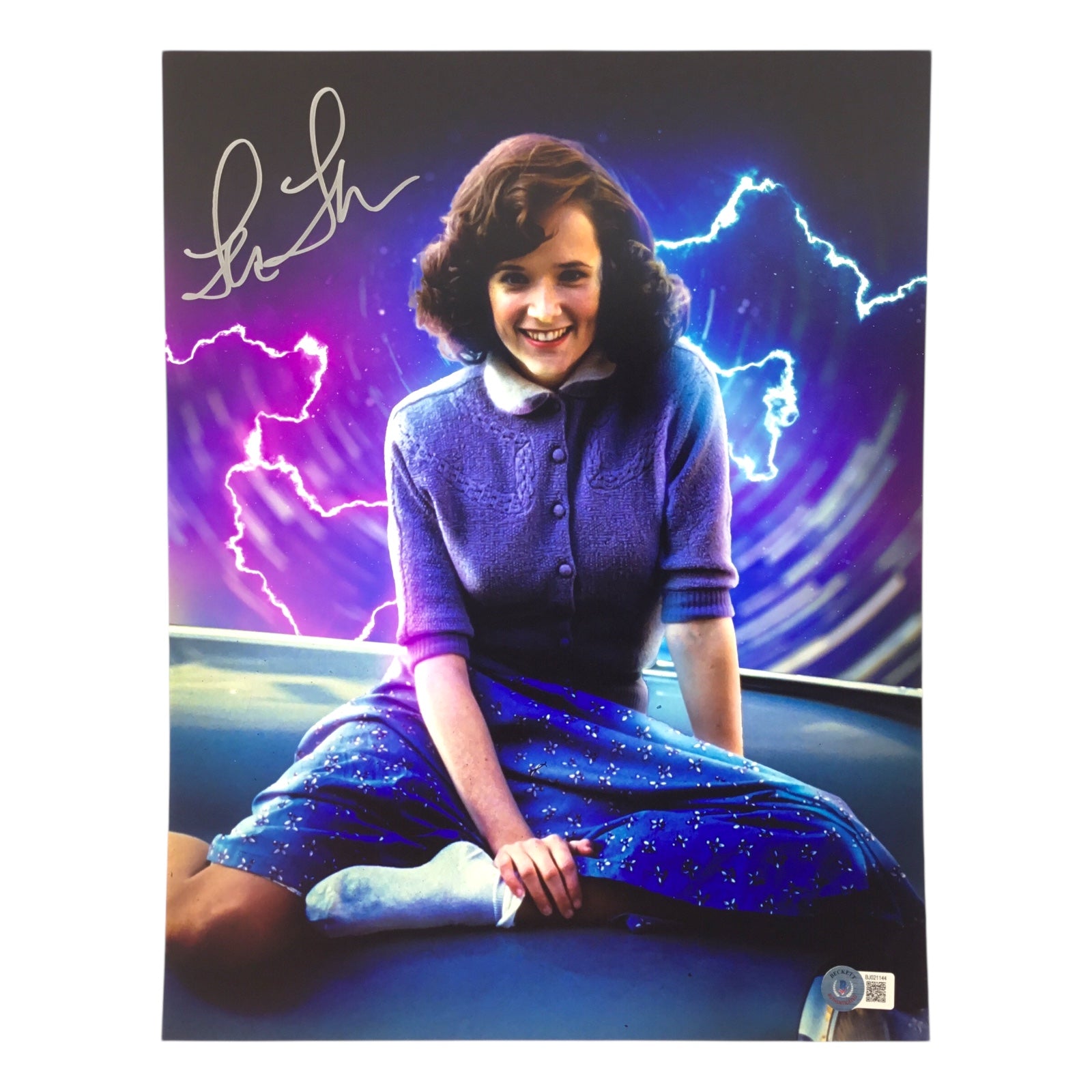 Lea Thompson Signed 11x14 Photo - Back to the Future (Beckett Certified)