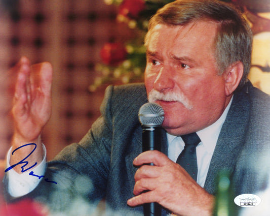 Lech Walesa Signed Photo 8x10 First Democratic President of Poland JSA & PSA UU42225