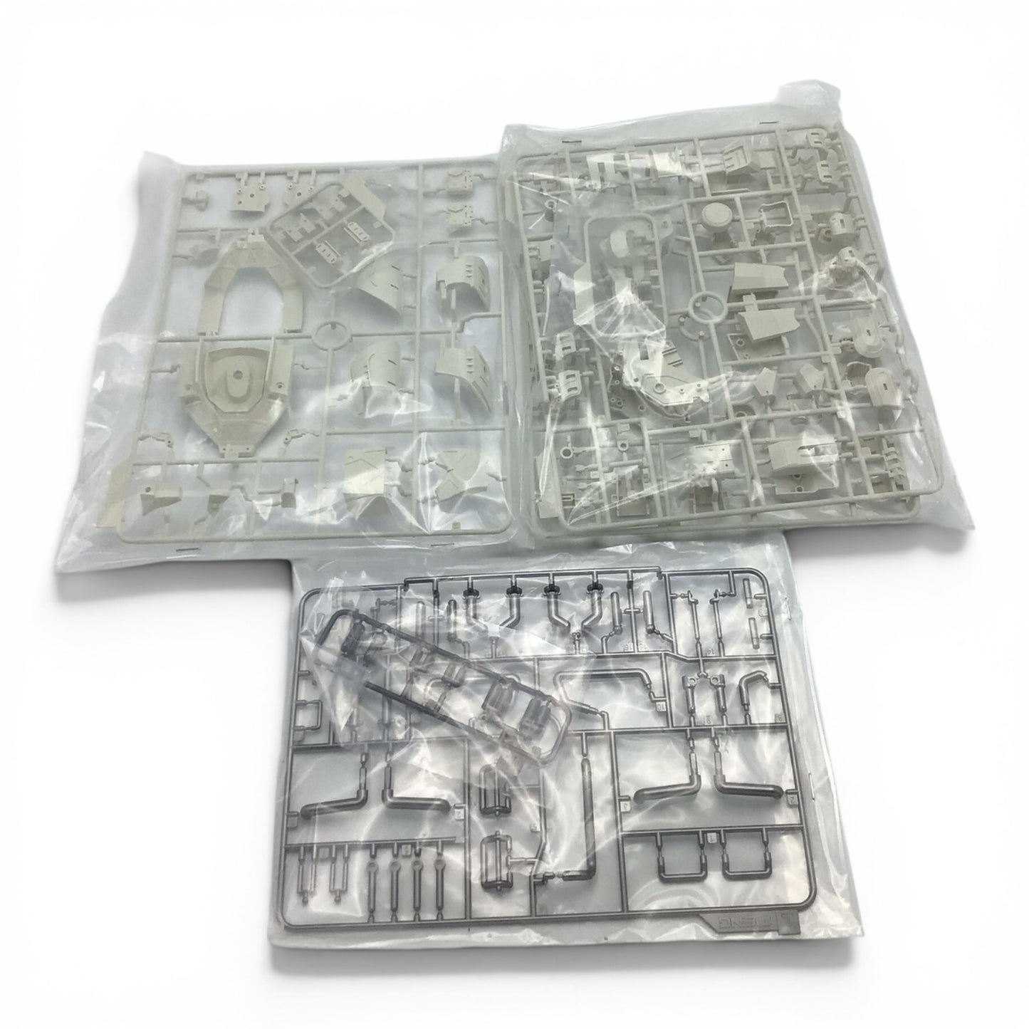 Lingcage Heavy Duty Mecha MU-2 White Shark 1/9