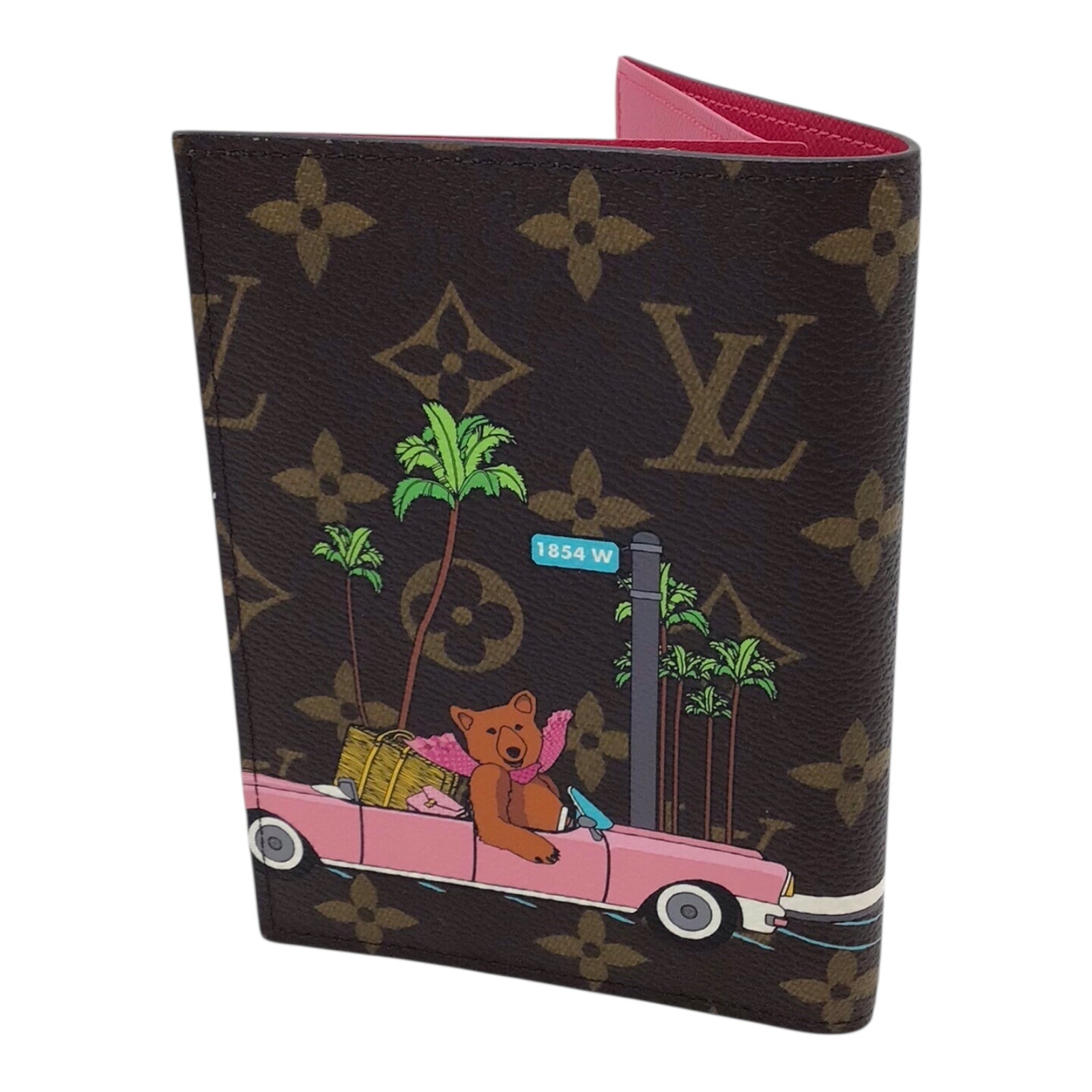 Louis Vuitton Passport Cover – Christmas 2021 Hollywood Animation (Vivienne, Like New)