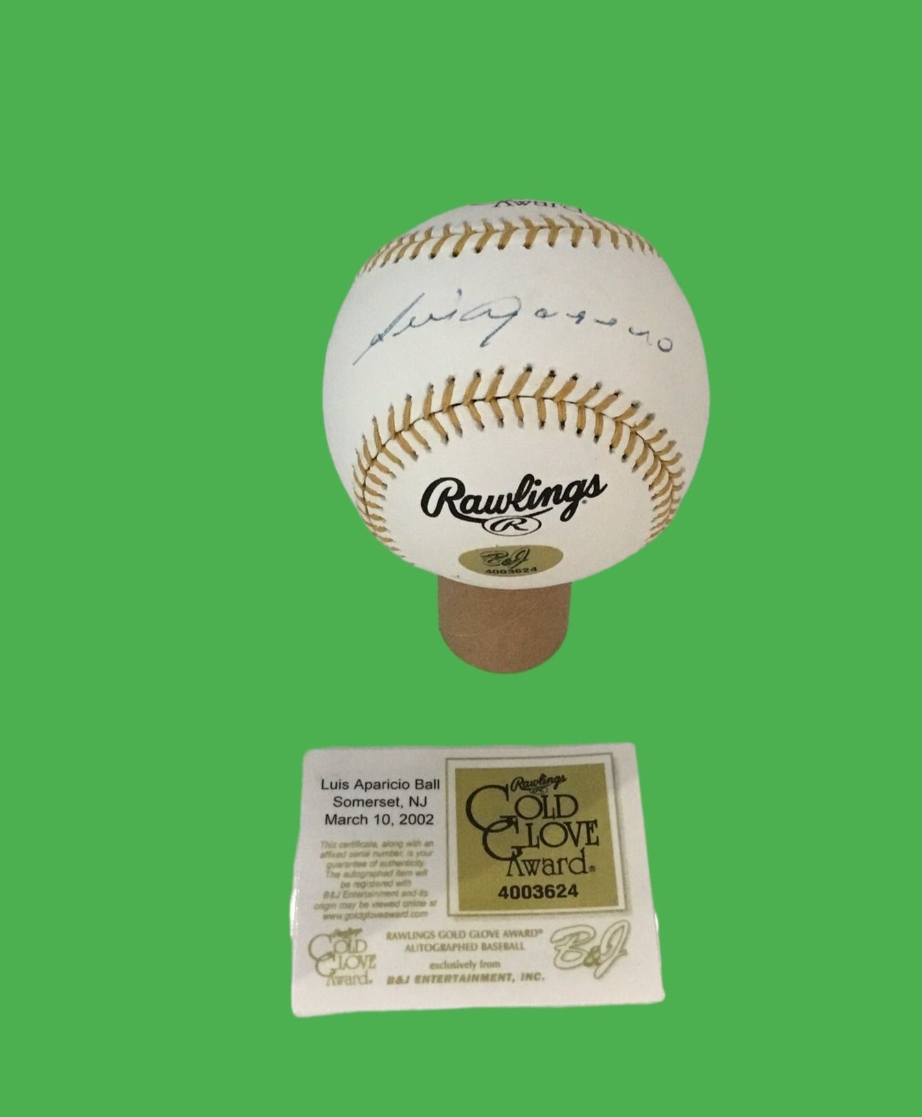 Luis Aparicio Certified Authentic Autographed Baseball Sweet Spot