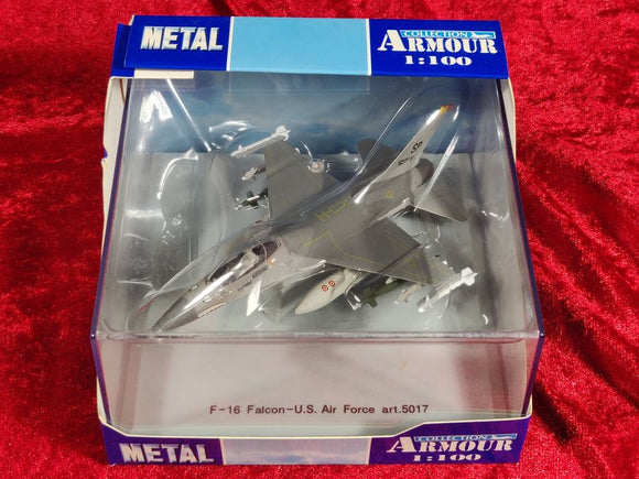METAL Armour Collection 1:100 F-16 Falcon USAF 5017 Diecast Toy NIB