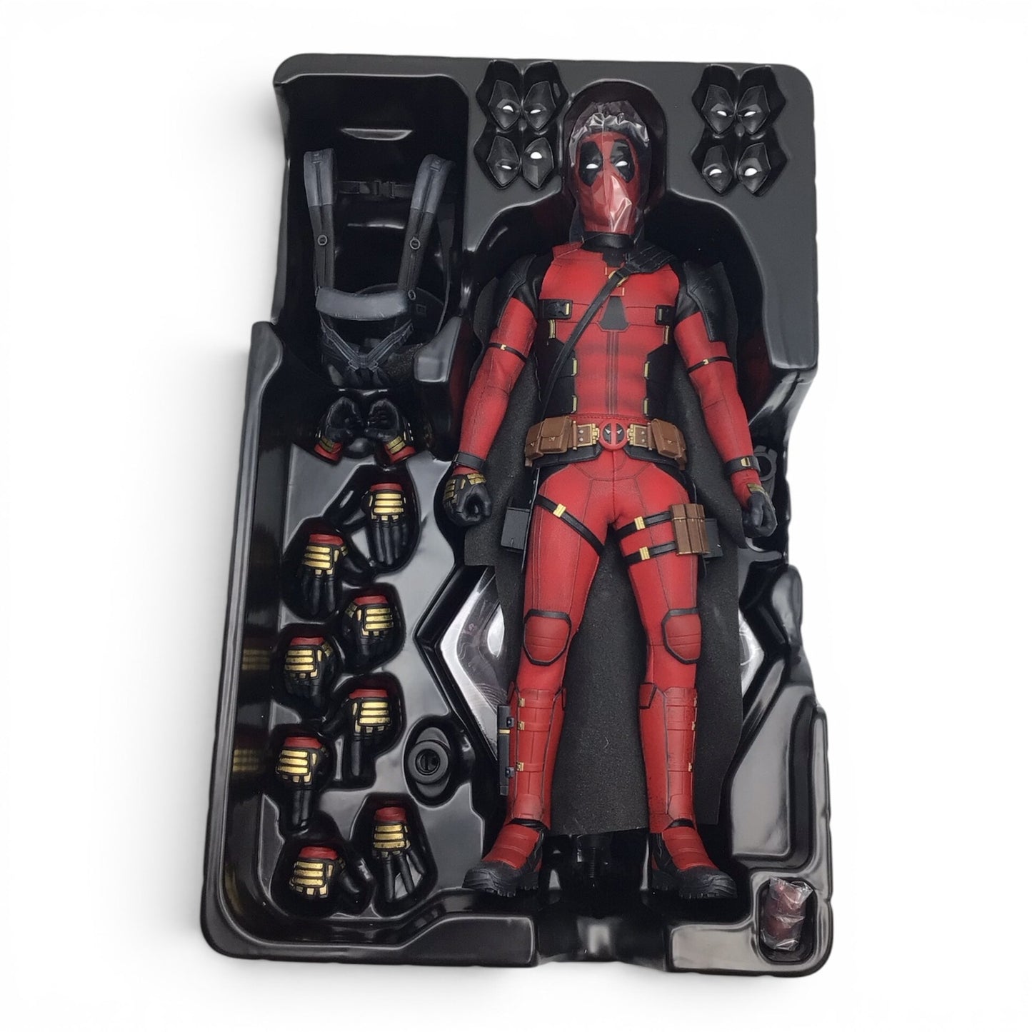 Marvel Deadpool Wolverine 1/6 Scale Figure - Hot Toys