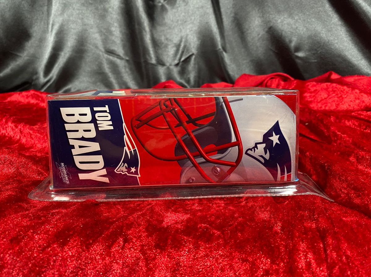 2005 Mcfarlane Tom Brady Afa 9.0