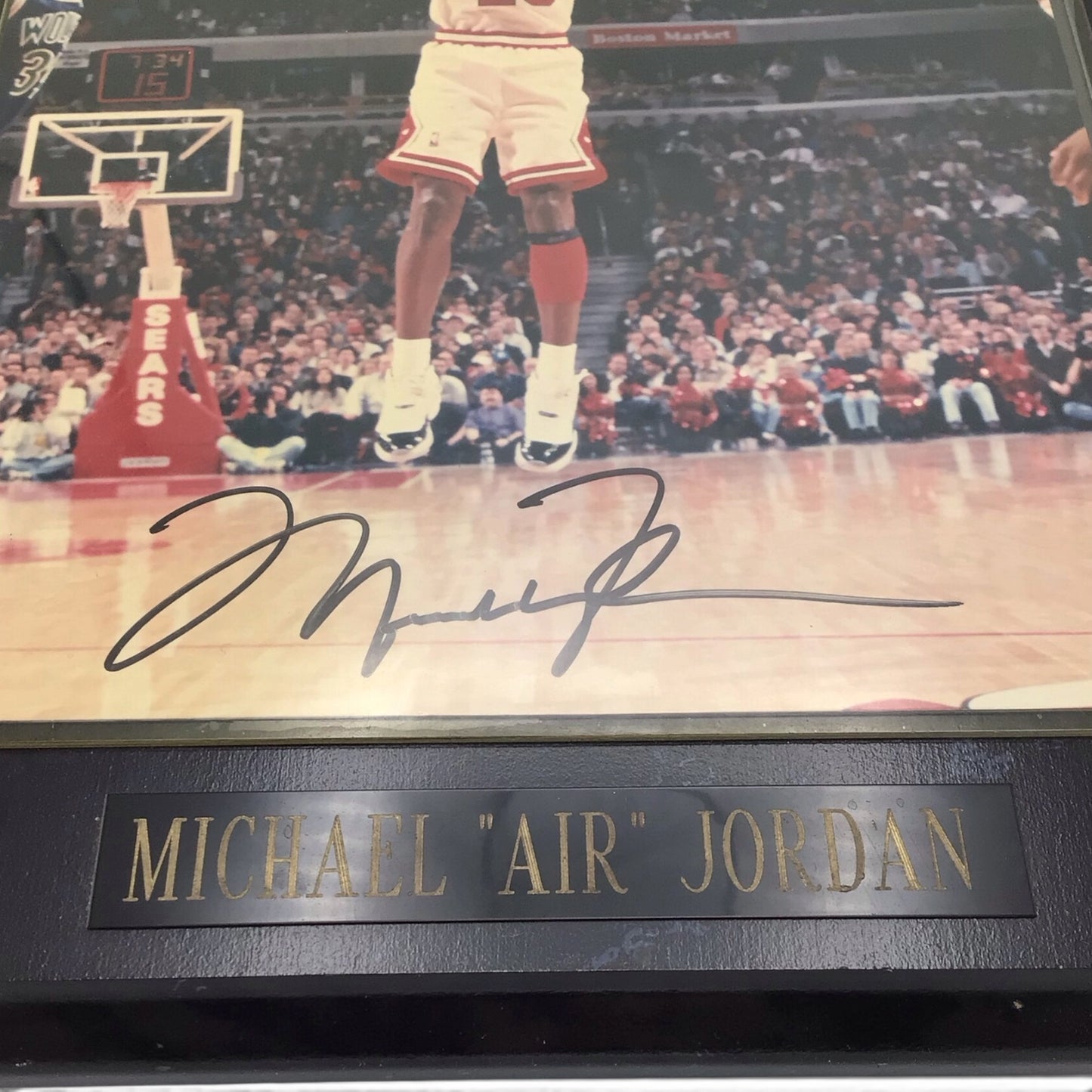 Michael Jordan Autograph Plaque - Signed 8x10 Photo w/ Certification