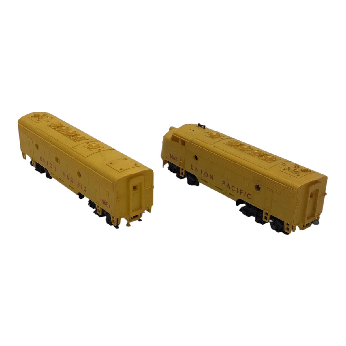 Model Train Union Pacific Set