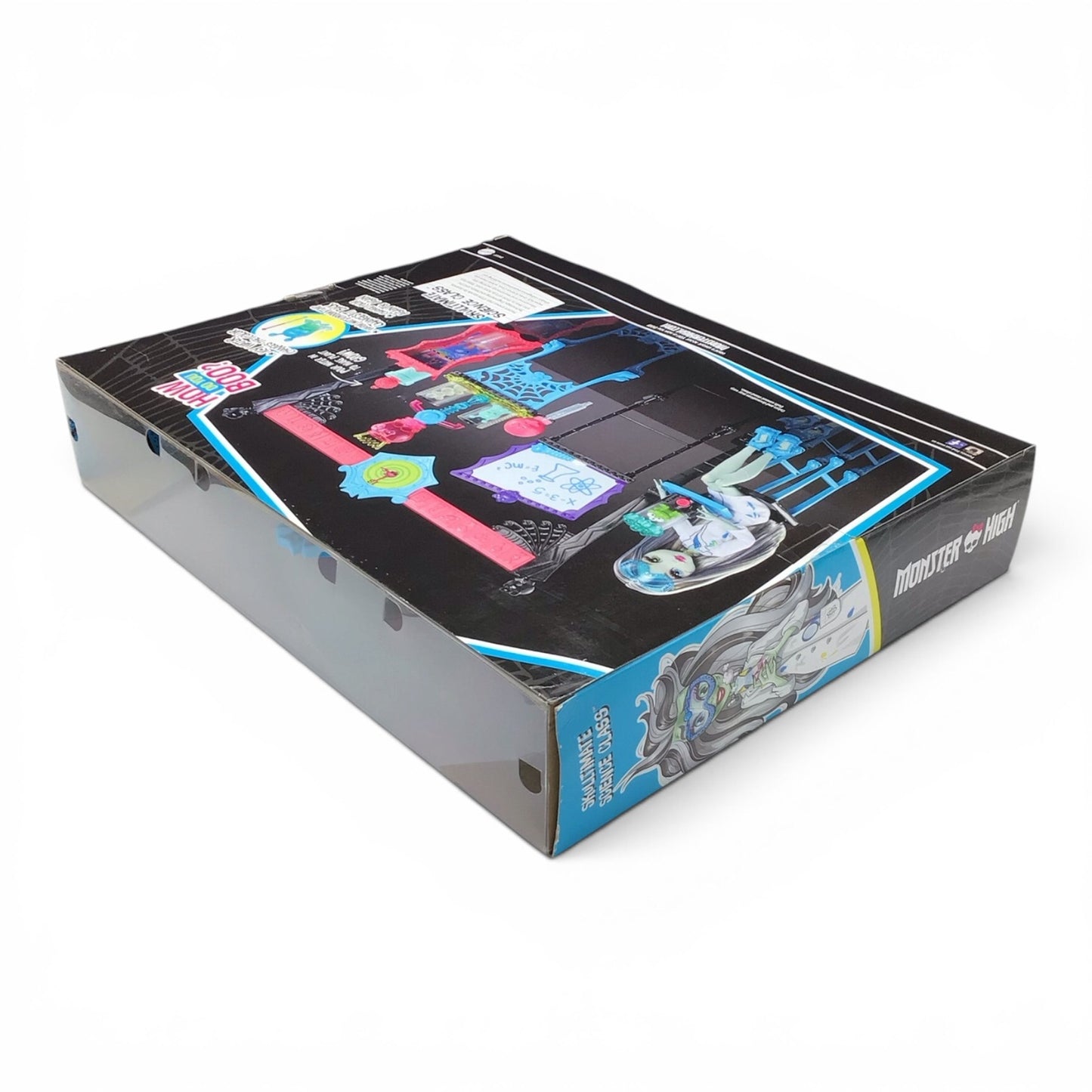 Monster High Skulltimate Science Class Frankie Stein - New in Box