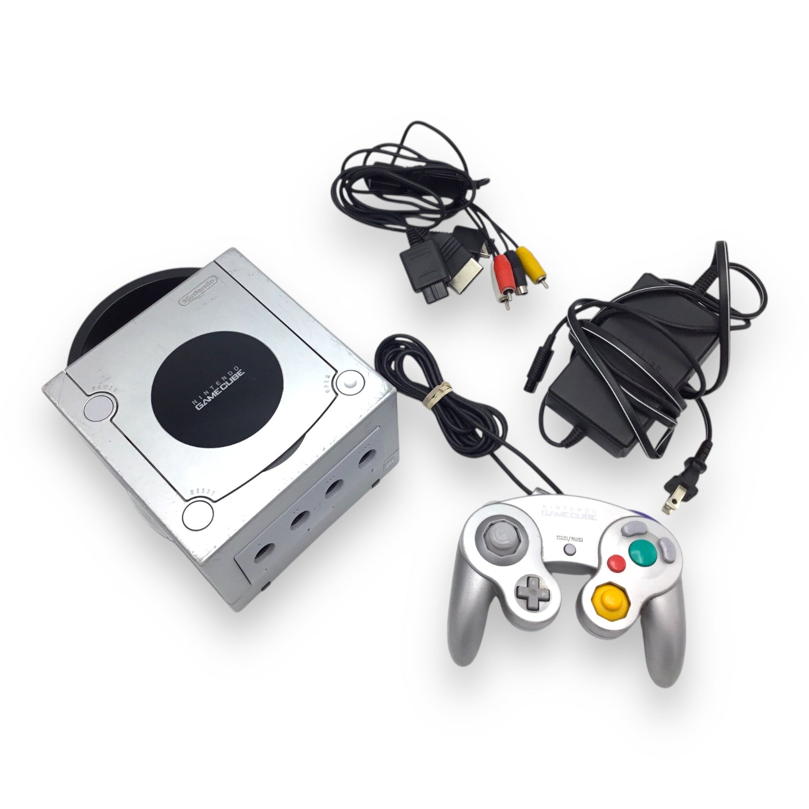 Nintendo GameCube Silver Console DOL-001 w/ Silver Controller & Cables – Tested