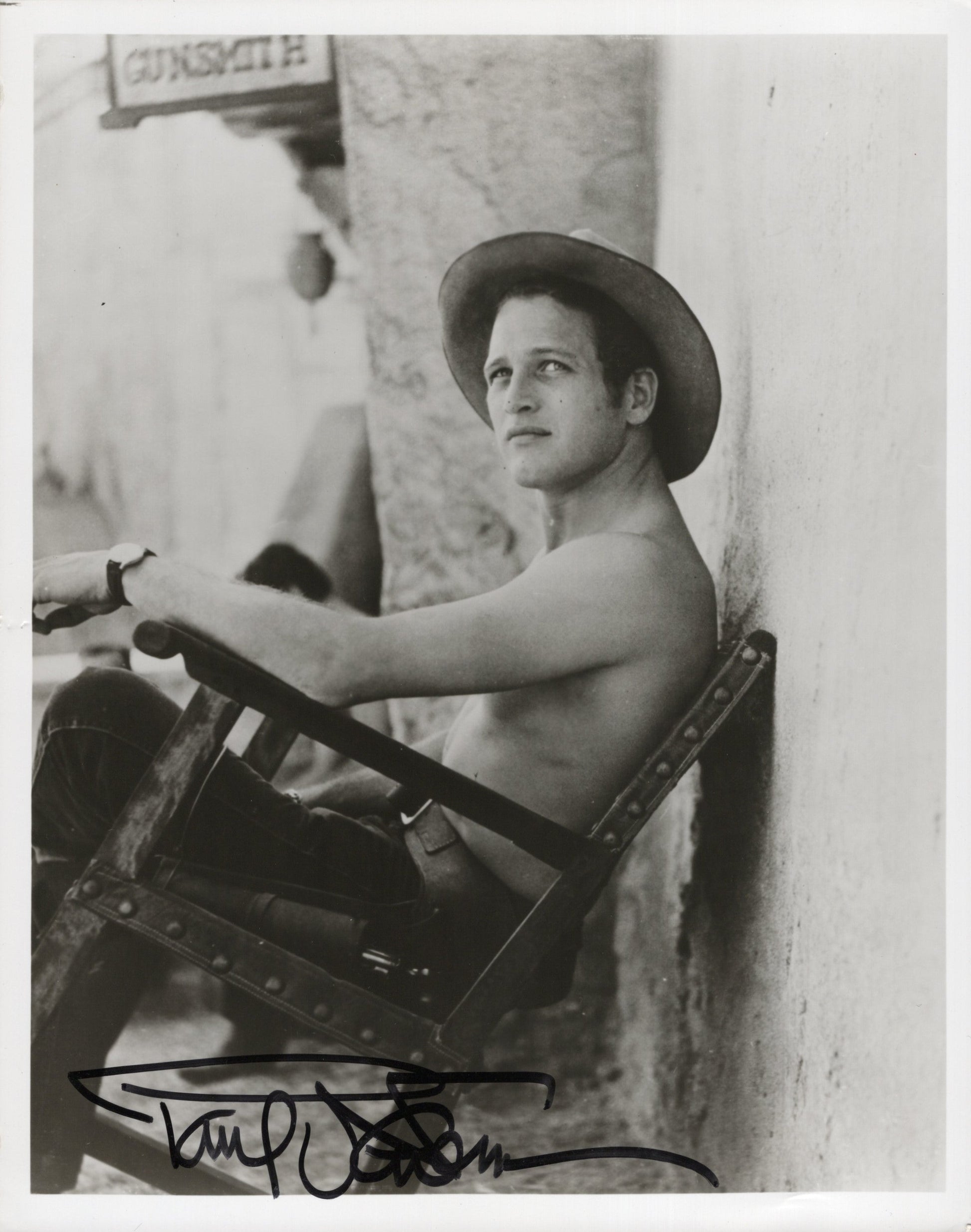 Paul Newman Signed Photo 8x10 B&W, Paul Newman Autograph of Butch Cassidy and Sundance Kid