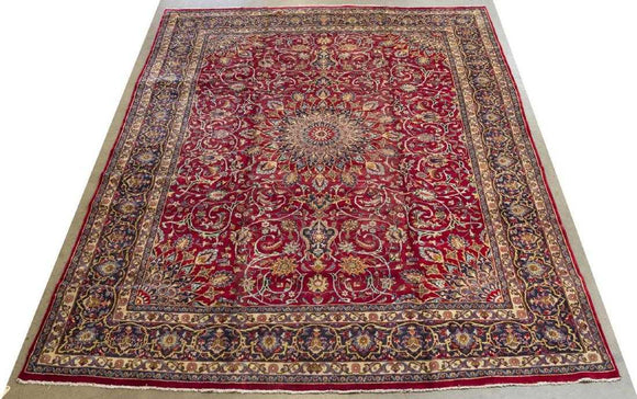 Persian Isfahan Hand Knotted Rug