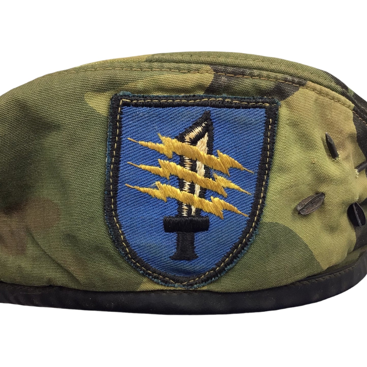 Rare U.S. Vietnam War Special Forces Beret w/ Crossed Arrows Pin