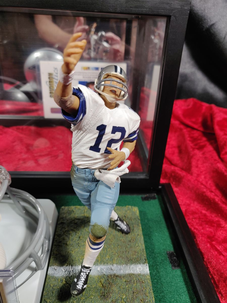 Roger Staubach Cowboys Autographed Mini Helmet Shadowbox w/ Jersey Card + Figure