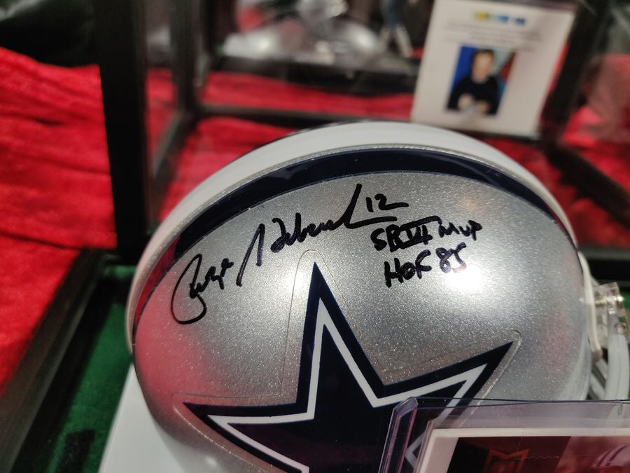 Roger Staubach Cowboys Autographed Mini Helmet Shadowbox w/ Jersey Car –  Collectors Crossroads