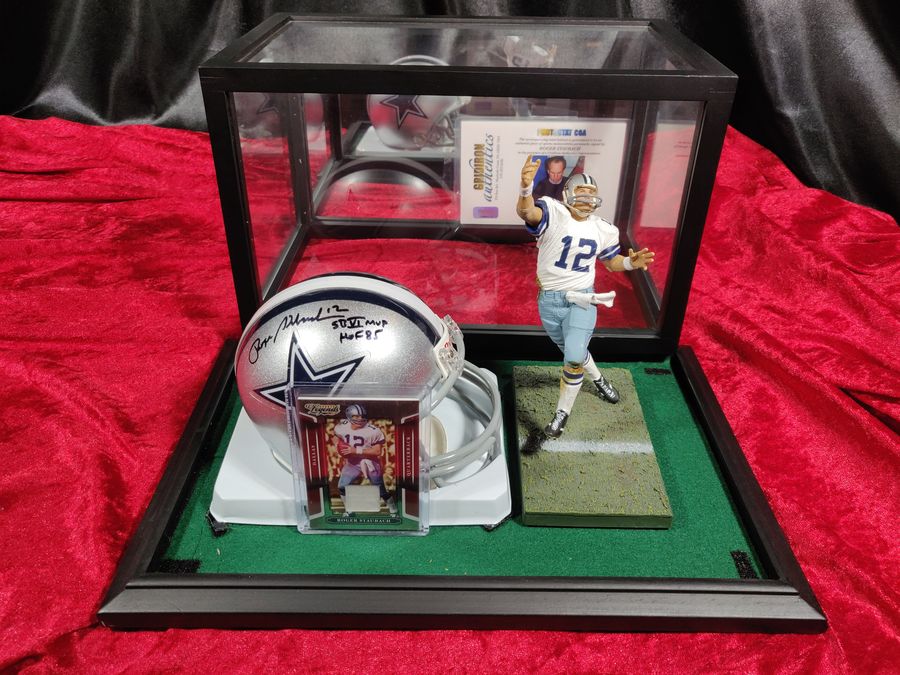 Roger Staubach Dallas Cowboys Autographed Mini Helmet SB M.V.P & H.O.F Shadowbox w/ Card + Figure