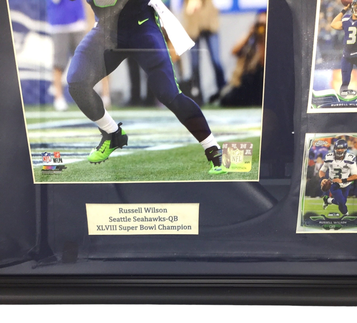 Russell Wilson Framed NFL Card & Picture Super Bowl Champion