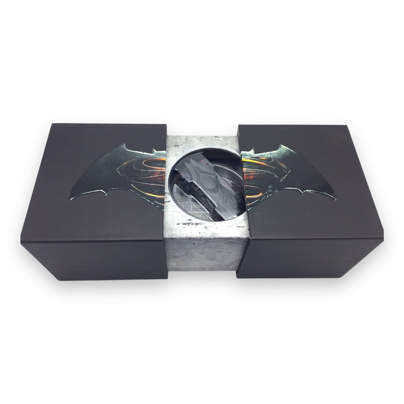 SDCC 2015 Mattel Batman VS Superman Hot Wheel