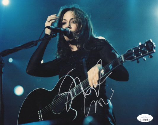 Sheryl Crow Signed Photo 8x10 Singing On Stage Rare Early Performance JSA & PSA