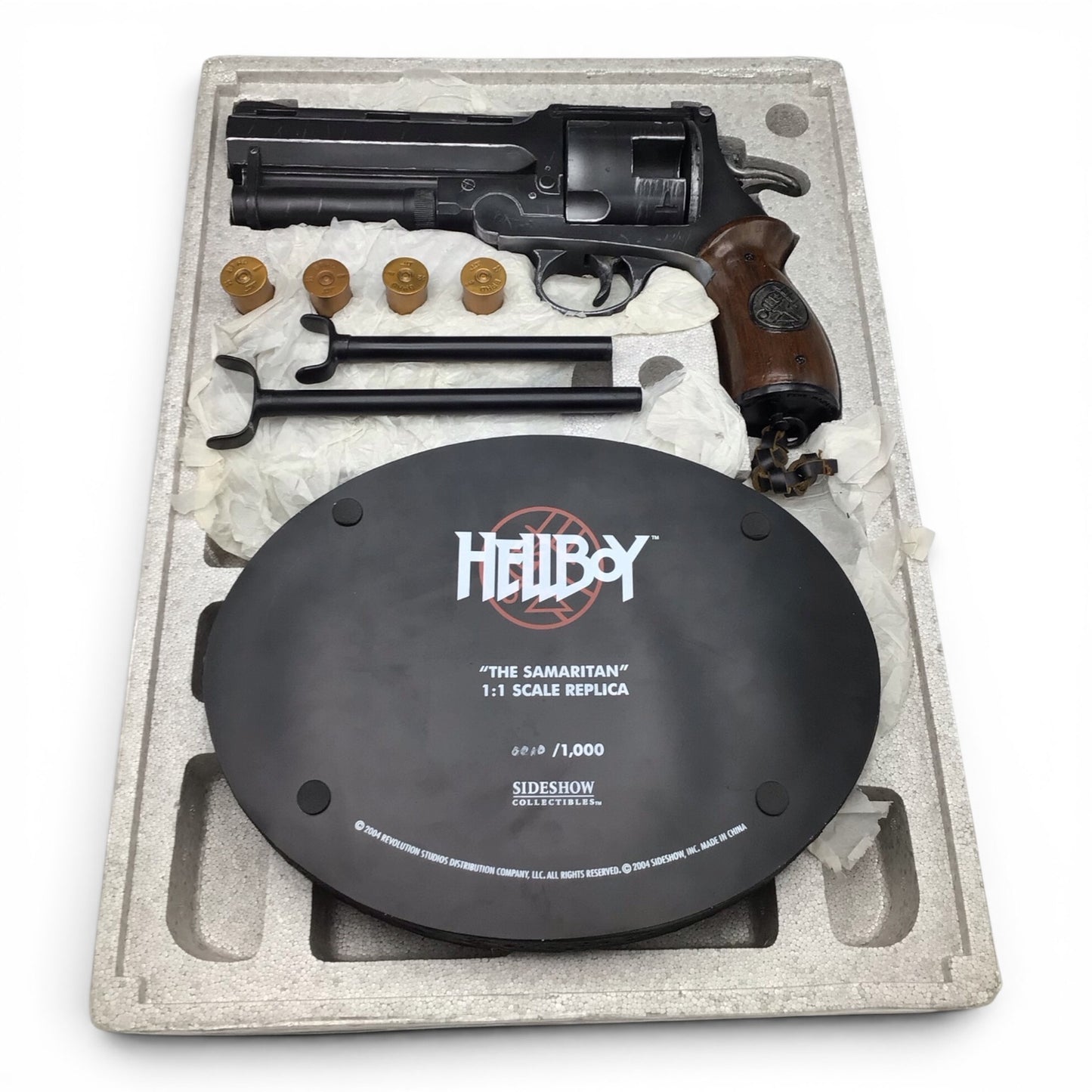 Sideshow Hellboy "The Samaritan" 1:1 Scale Prop Replica 10/1000