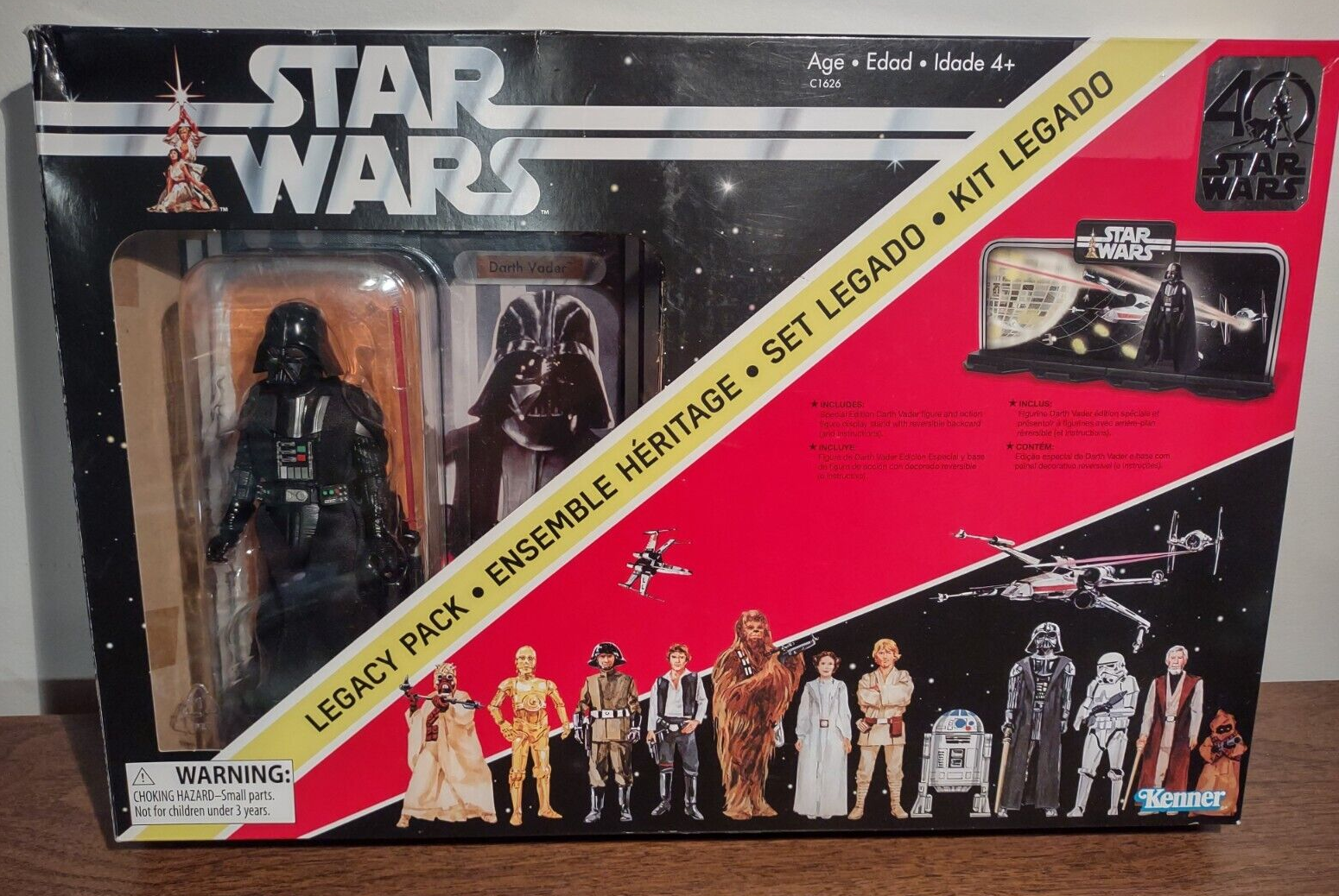 Star Wars 40th Ann. Legacy Pack 6” Darth Vader