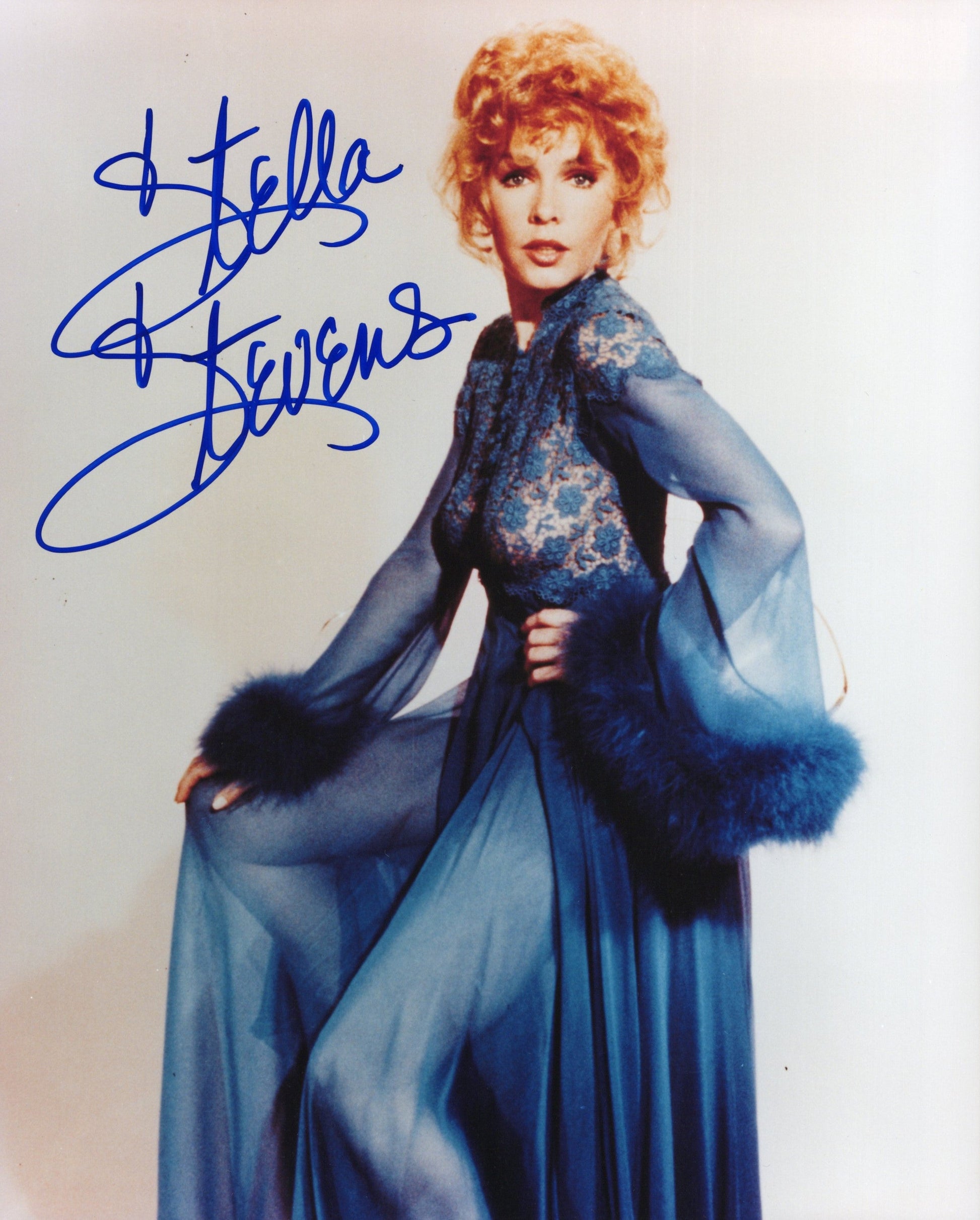 Stella Stevens of The Nutty Professor and The Courtship of Eddie's Father Signed Photo 8x10 - Unique! PSA Letter Certified Authentic