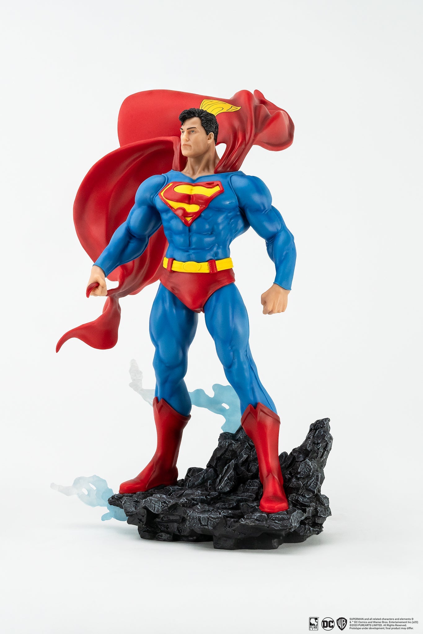 Superman - Classic Version - 1:8 Scale Statue - PX 2023 DC Heroes
