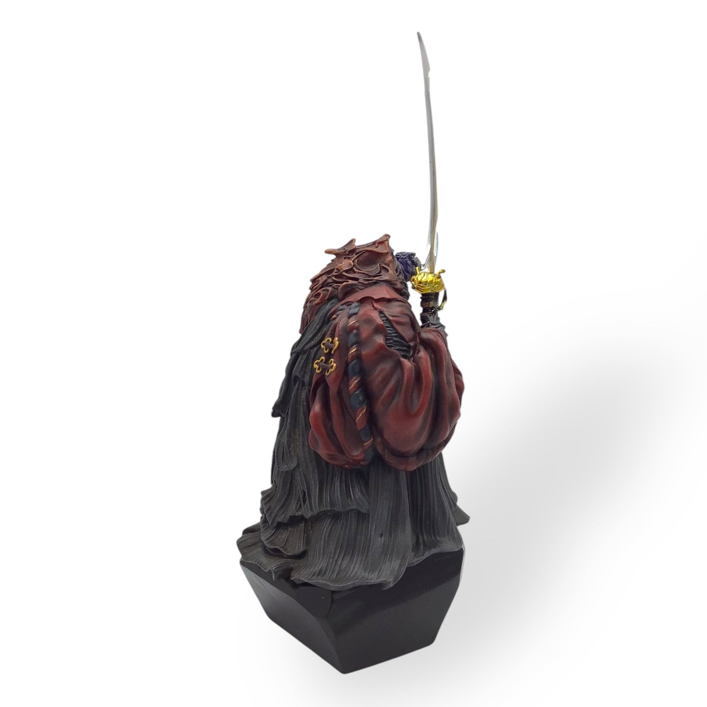 The Dark Crystal Chamberlain Statue – ThinkGeek Exclusive