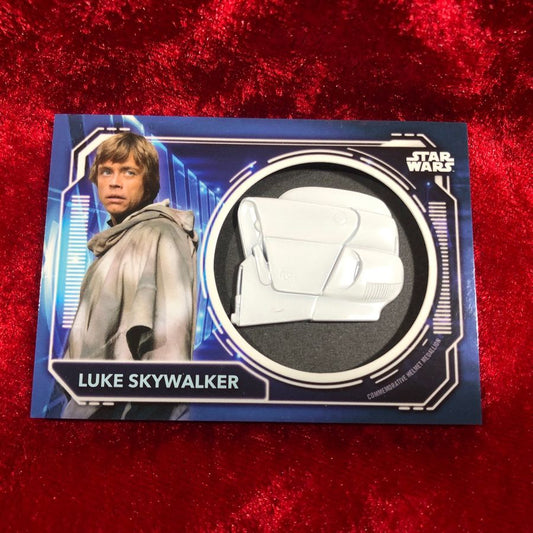 Trading Card-Luke Medallion