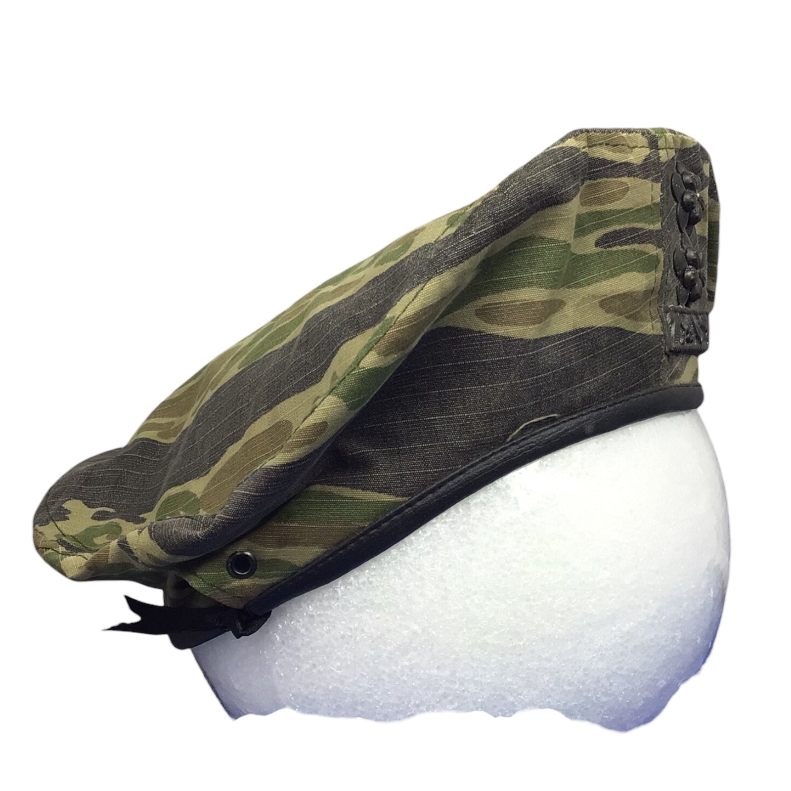 U.S. Vietnam War South Vietnam Officer Beret