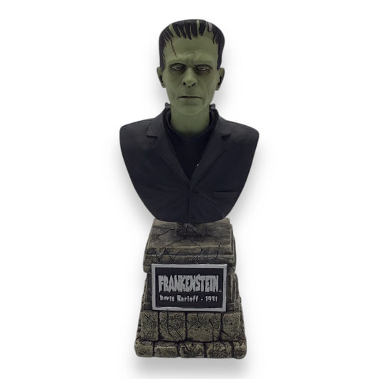 Universal Monster: Boris Karloff as Frankenstein's Monster Statue