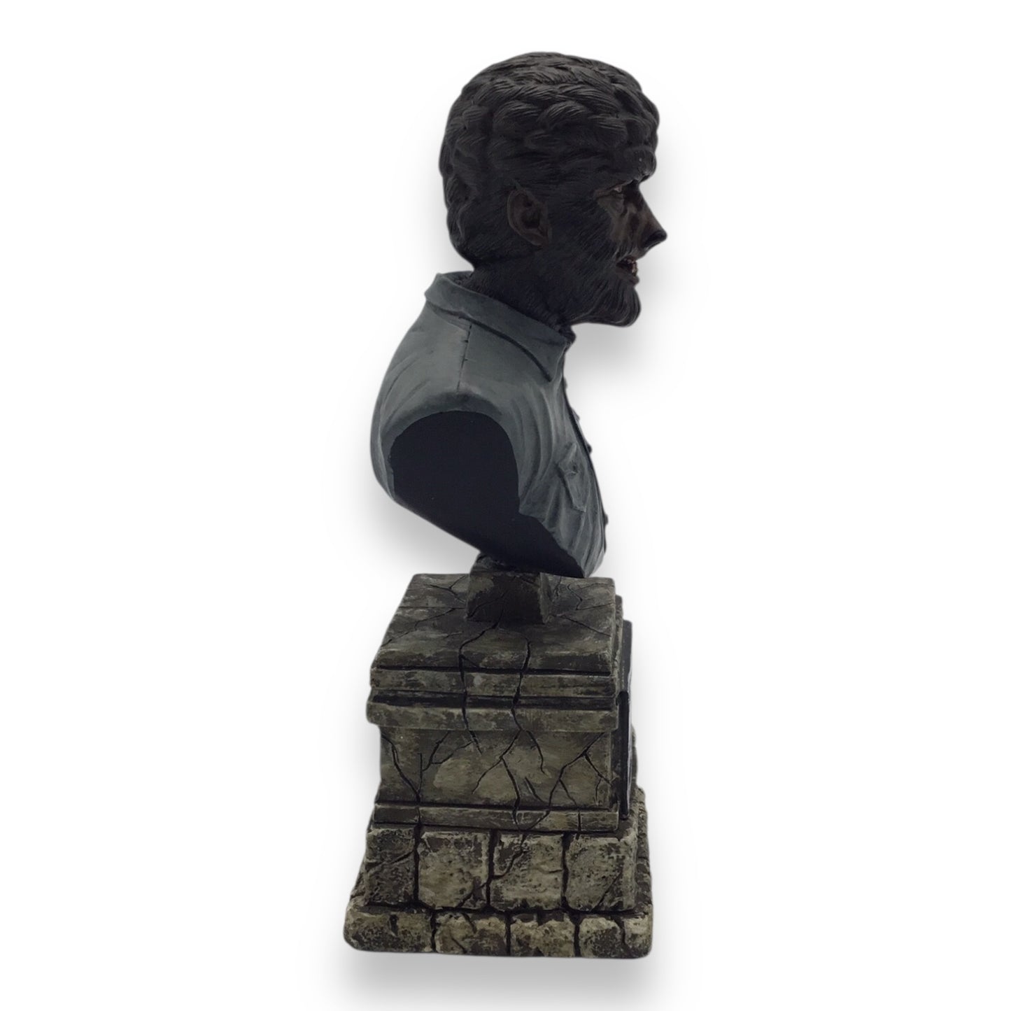 Universal Monster: Lon Chaney Jr. as The Wolfman Statue