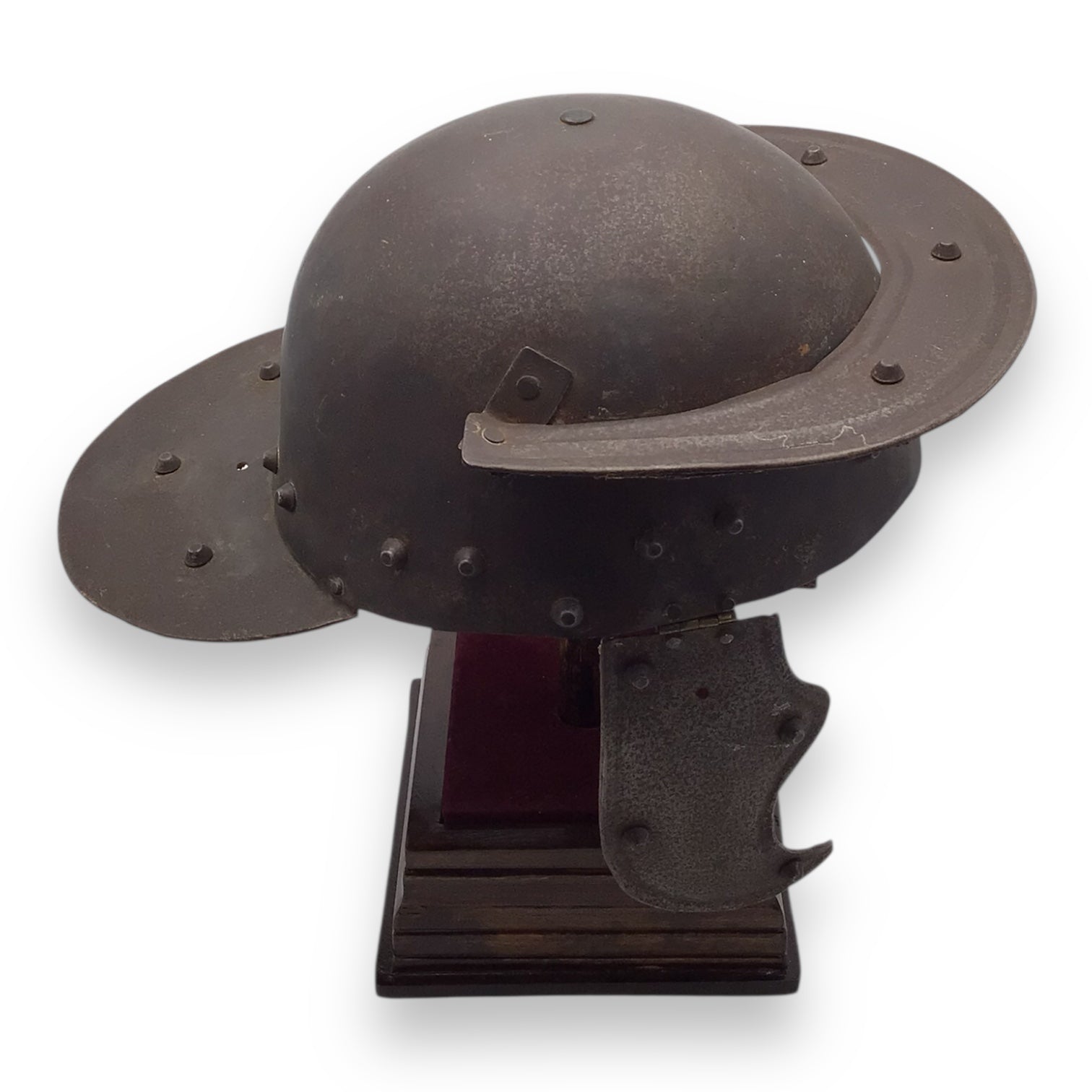 Victorian-Era Roman-Style Warrior Helmet with Cheek Guards – Decorative Armor