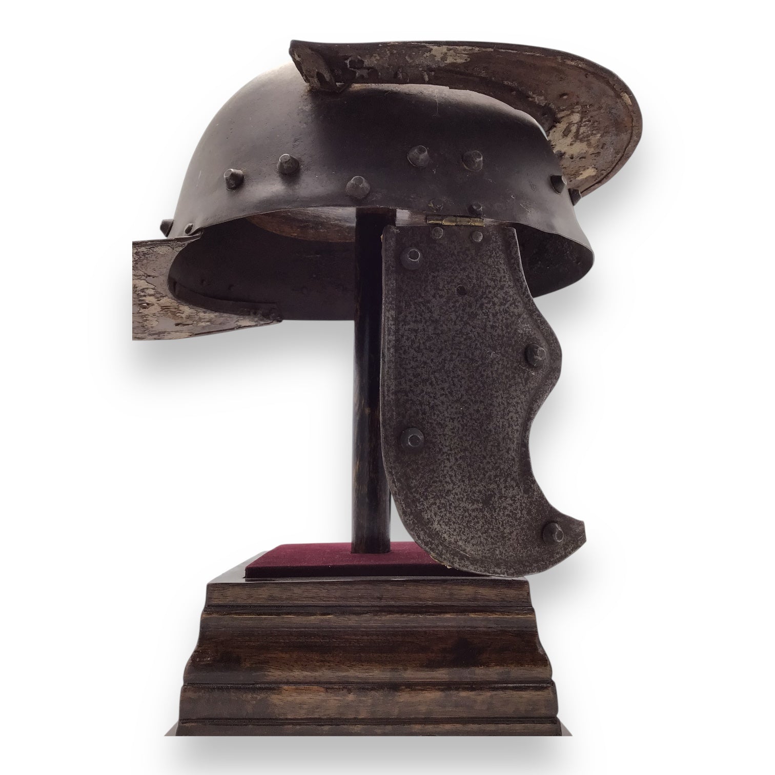 Victorian-Era Roman-Style Warrior Helmet with Cheek Guards – Decorative Armor