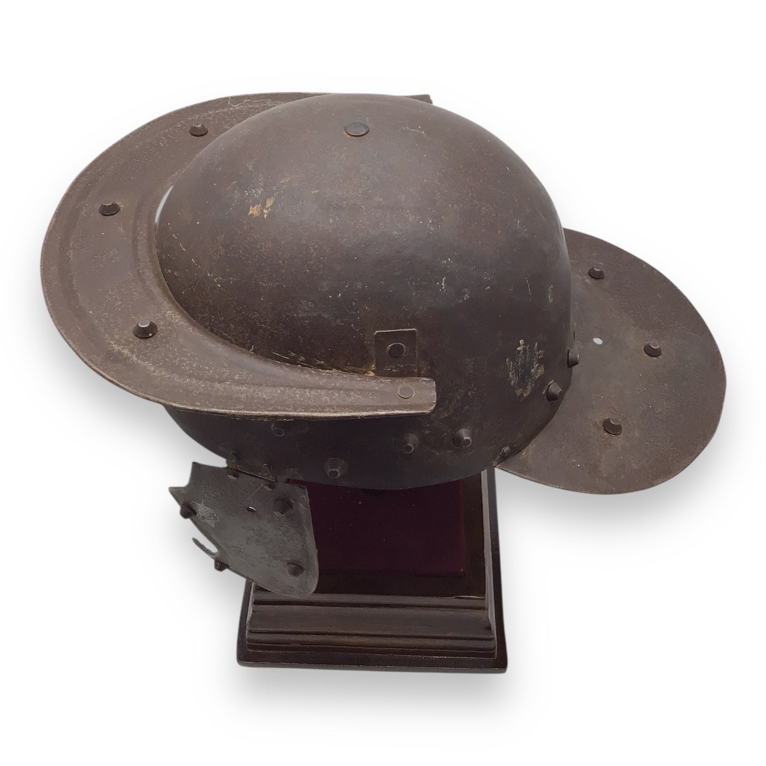 Victorian-Era Roman-Style Warrior Helmet with Cheek Guards – Decorative Armor