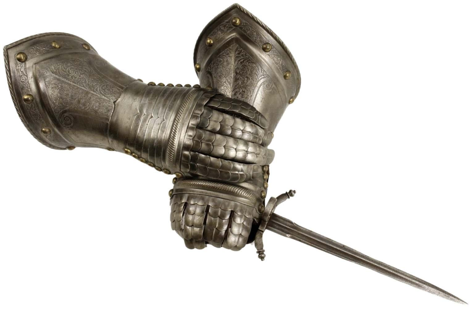 Victorian Knight’s Armor Gauntlets – 16th–17th C. Style w/ Etched Detail