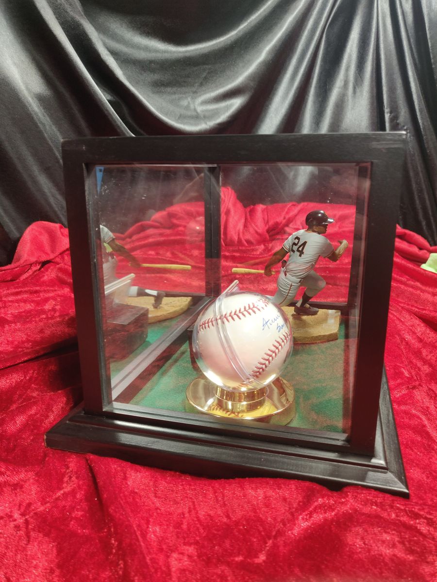 Willie Mays Signed Baseball Shadowbox w/ Card, Figure & Jersey Piece Giants