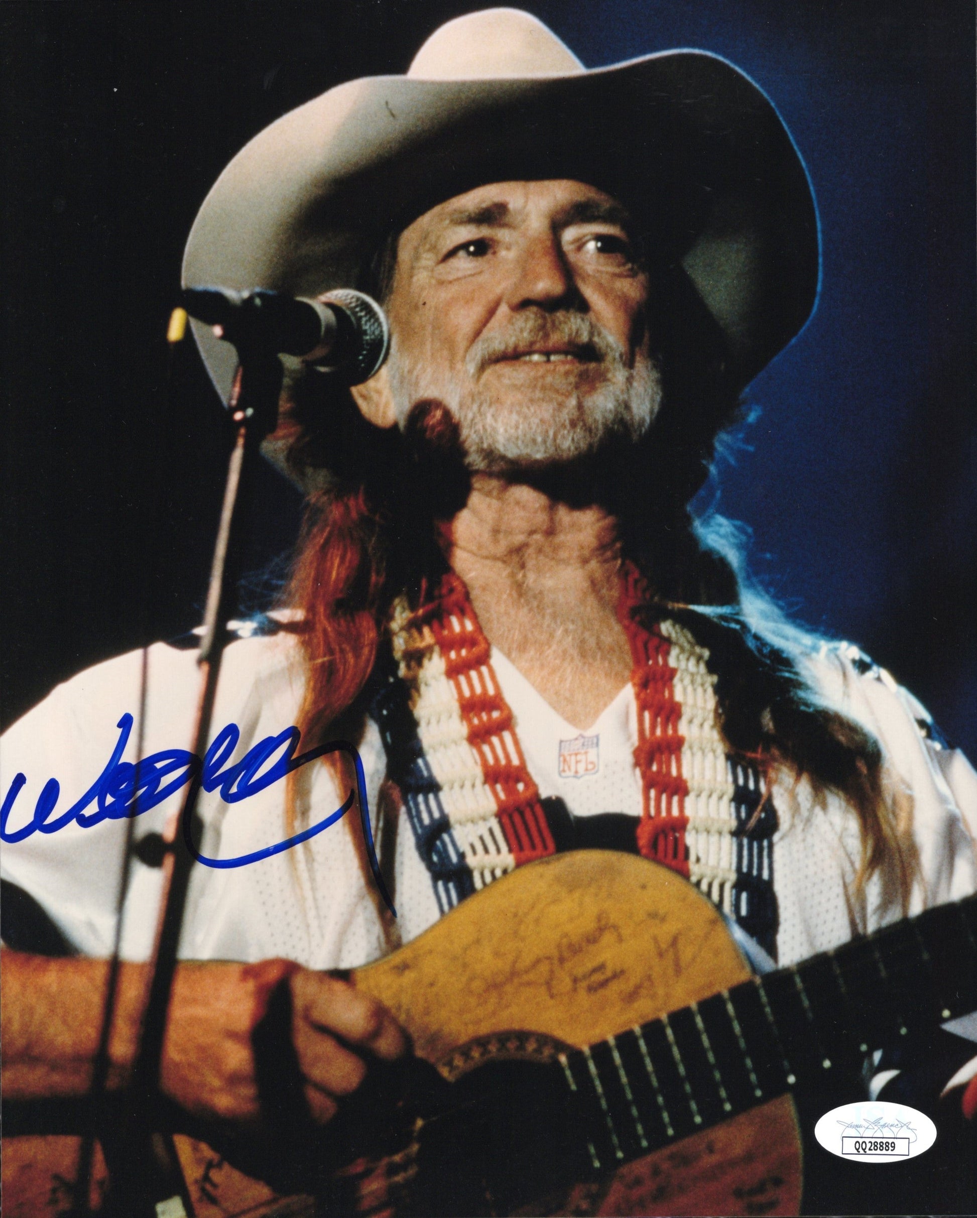 Willie Nelson Signed Photo, Willie Nelson Autograph with Guitar, JSA and PSA Letter Double Certified Authentic QQ28889