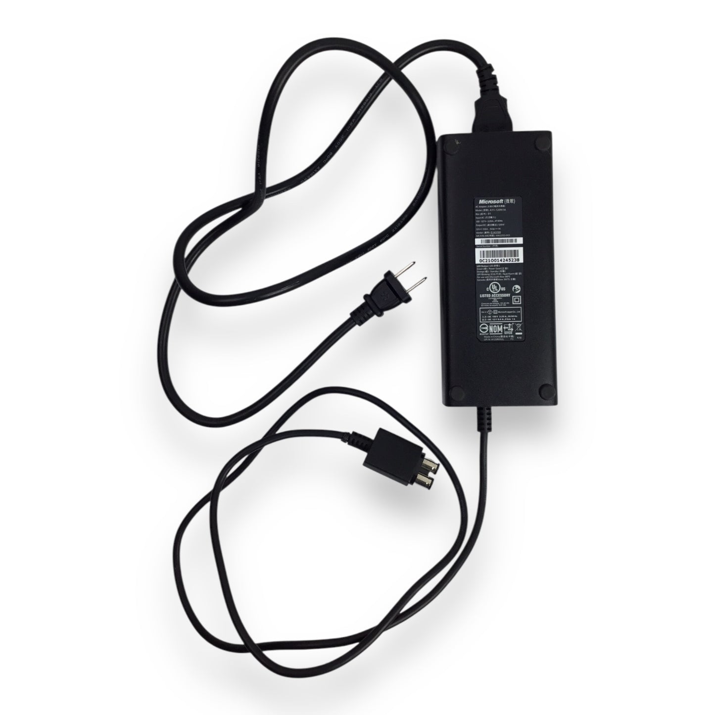 Xbox 360 Bundle - Console in Black, Cables, and Controller in White