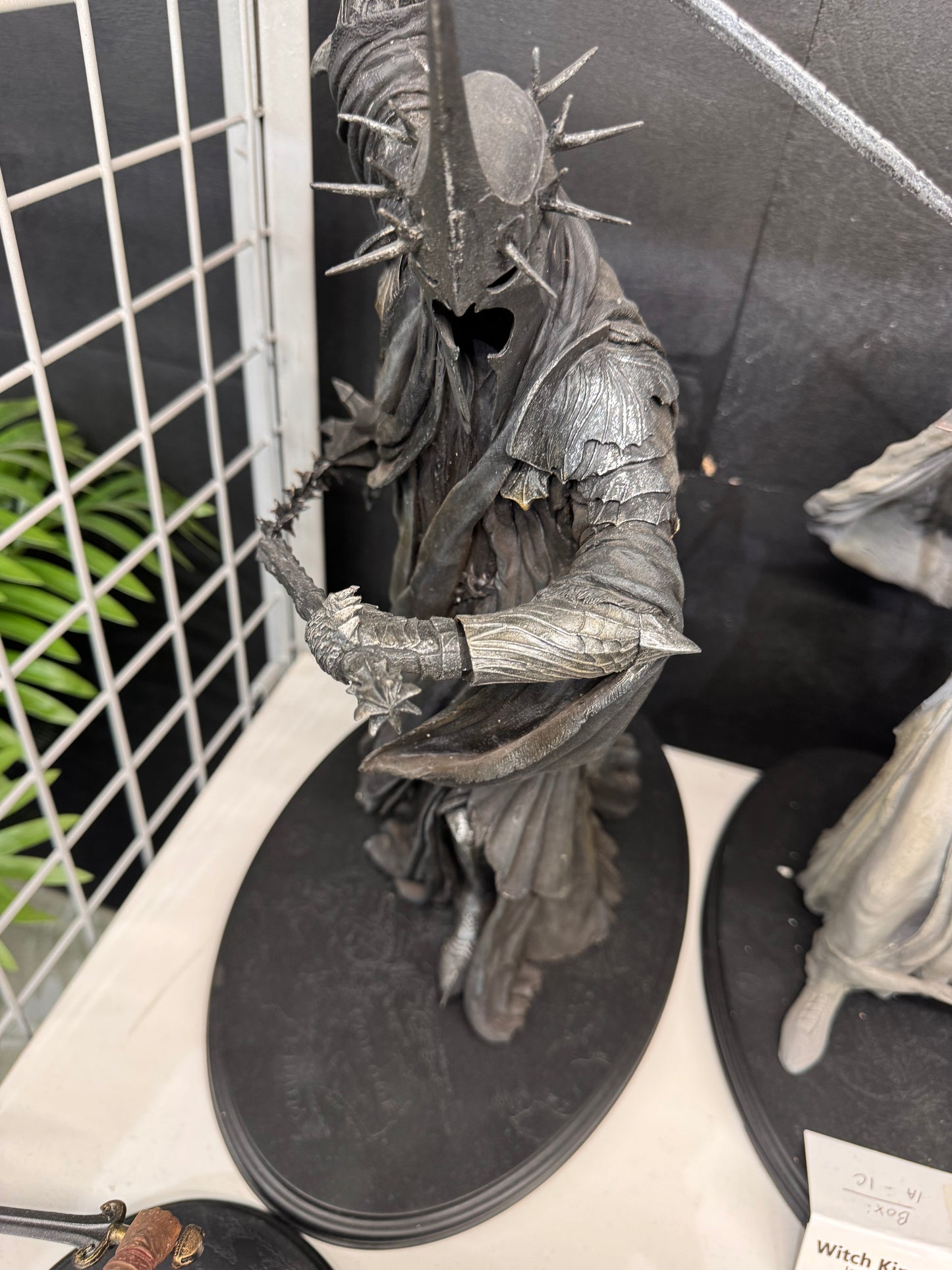 Witch-king of Angmar - Premium Collectors Statue