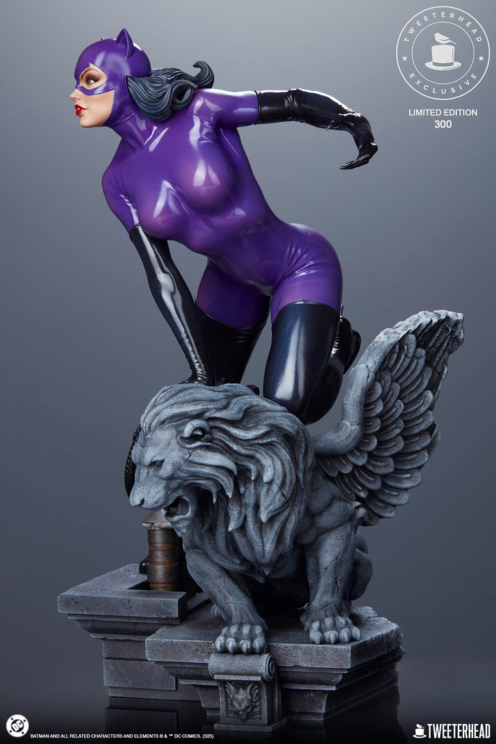 Catwoman (Purple Edition) - DC Comics - Tweeterhead 1/6 Scale Statue